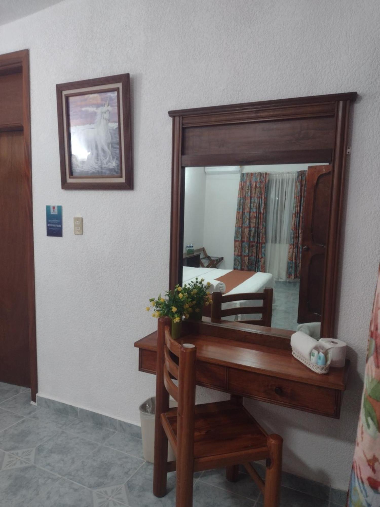 Hotel Hf Hacienda San Francisco Puente Nacional Room photo